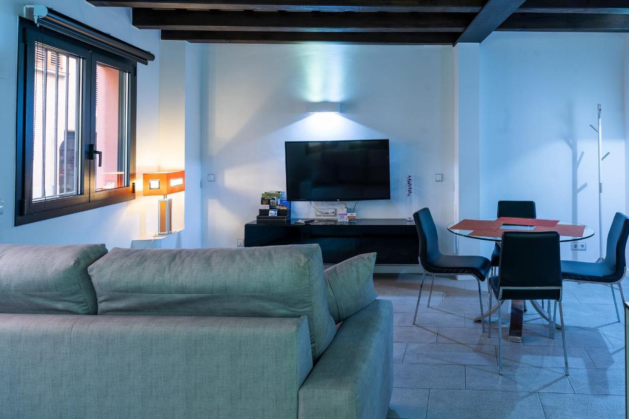 Apartaments Y Habitacions Entre Volcans โอลอต ภายนอก รูปภาพ