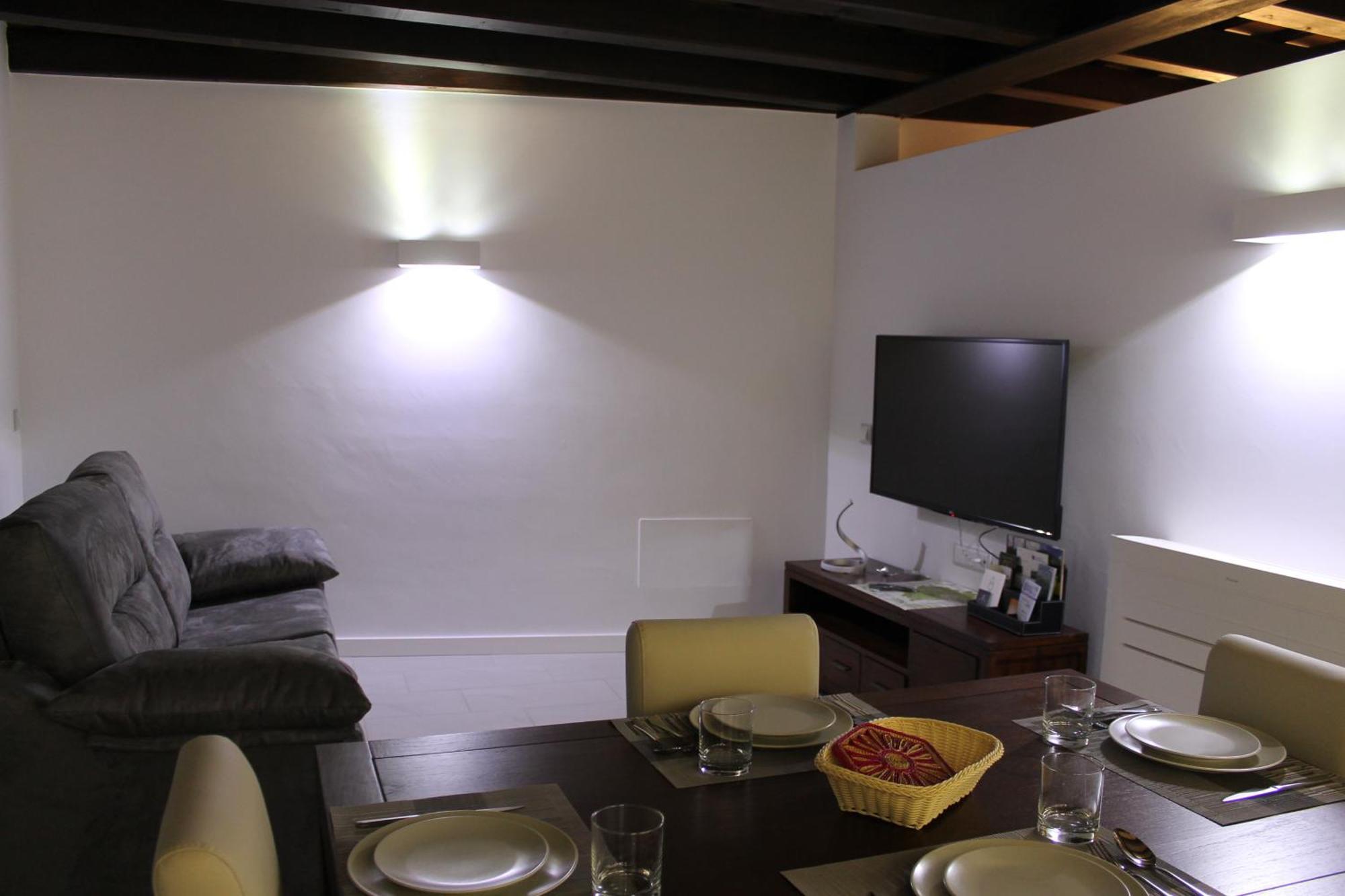 Apartaments Y Habitacions Entre Volcans โอลอต ภายนอก รูปภาพ