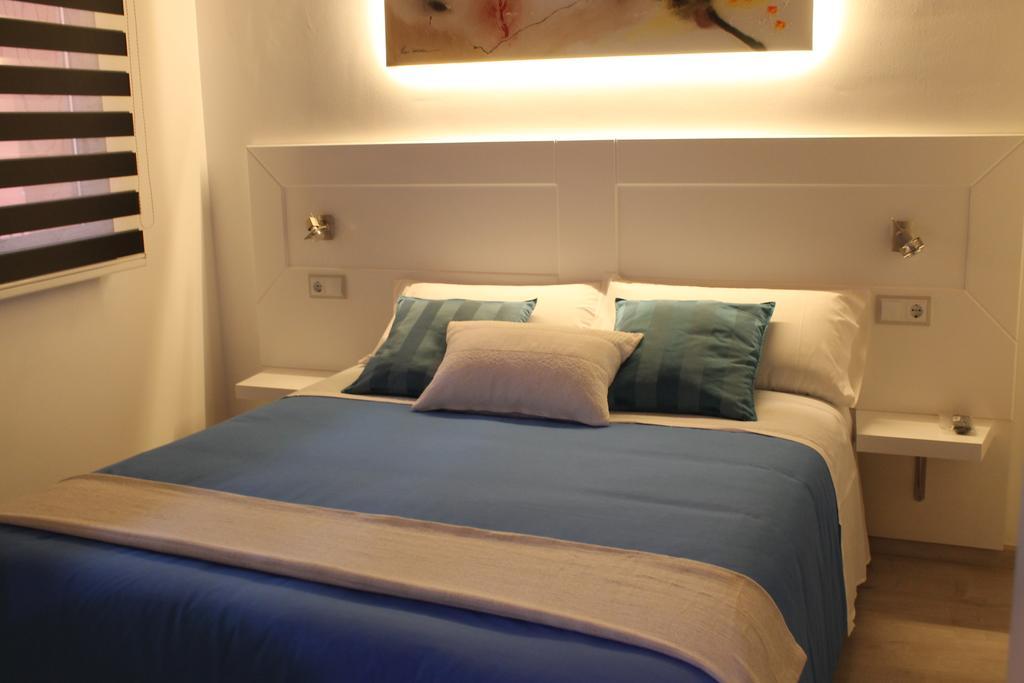 Apartaments Y Habitacions Entre Volcans โอลอต ภายนอก รูปภาพ
