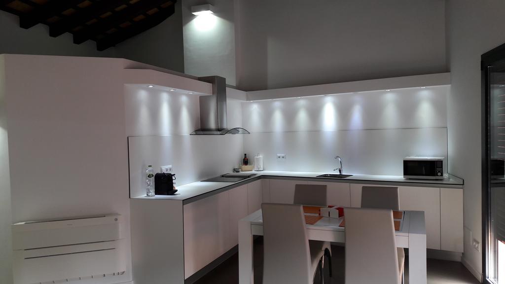 Apartaments Y Habitacions Entre Volcans โอลอต ภายนอก รูปภาพ