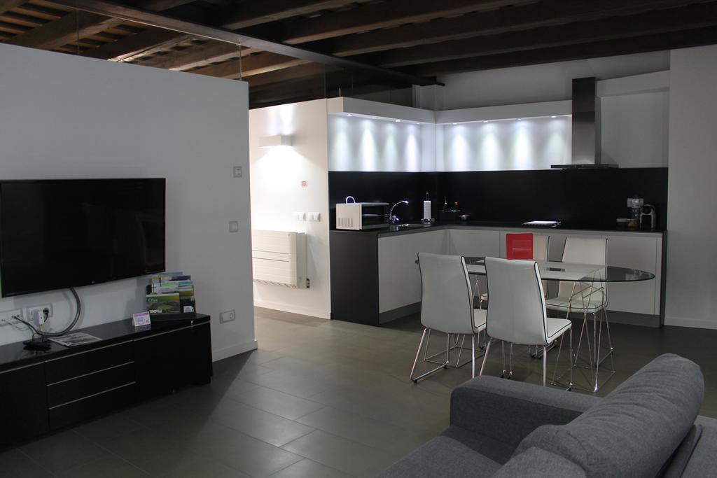 Apartaments Y Habitacions Entre Volcans โอลอต ภายนอก รูปภาพ